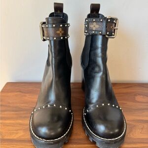 Louis Vuitton “Star Trail” boots 